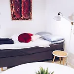 Apartament New Ruby Near Helsinki Airport In Kivistoe *