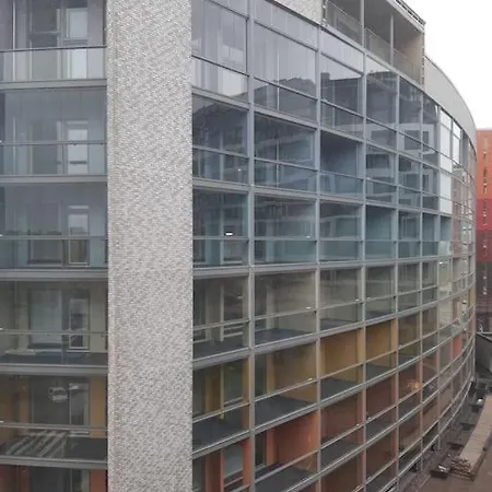 アパート New Ruby Near Helsinki Airport In Kivistoe *